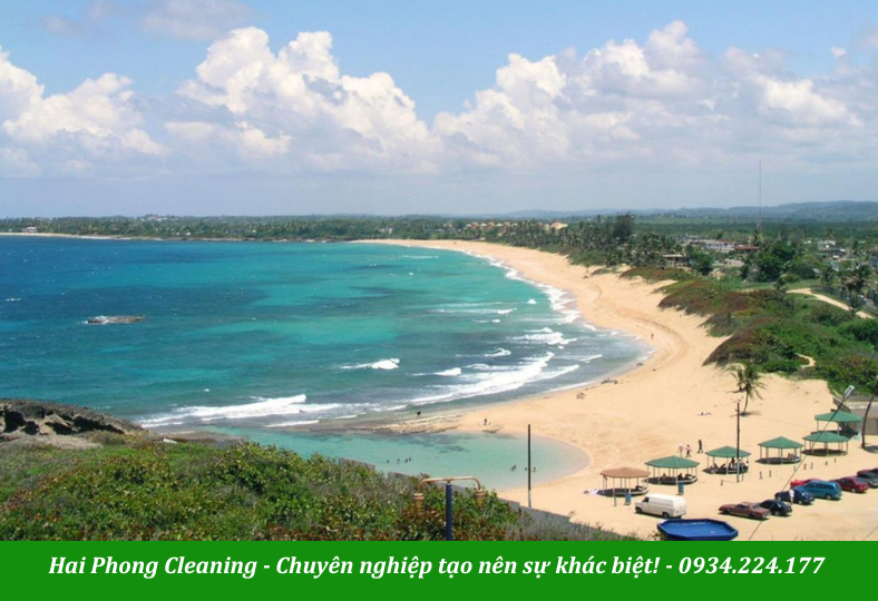 Bãi biển đẹp Trà Cổ Móng Cái