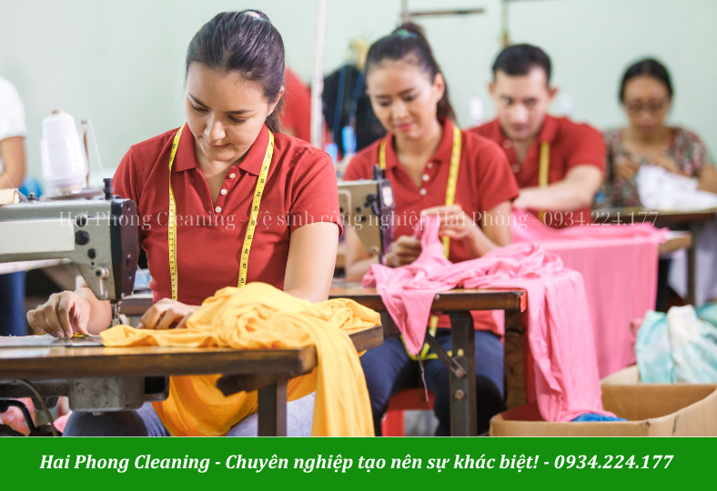 Những công ty sản xuất làm việc 2 ca luân phiên