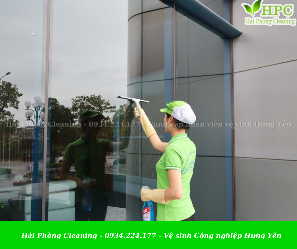 Nhân viên vệ sinh công nghiệp Hưng Yên chuyên nghiệp