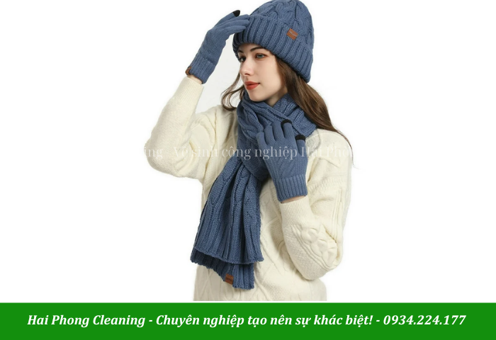 Trang bị đồ giữ ấm cơ thể, bảo vệ sức khoẻ